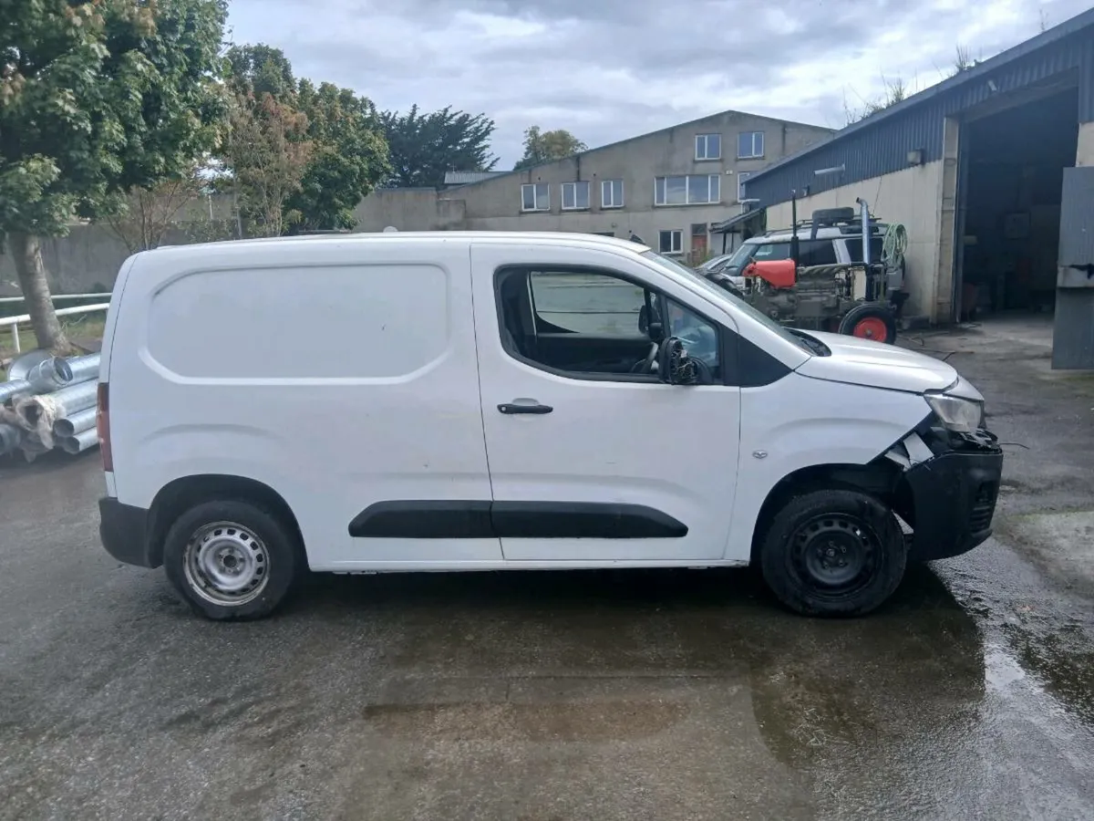 Peugeot partner 211 - Image 2