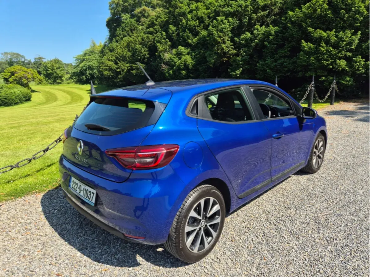 Renault Clio 2022 - Image 4