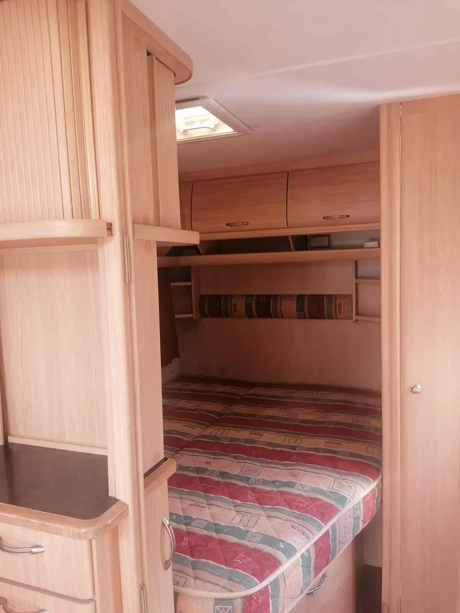 Caravan - Image 3