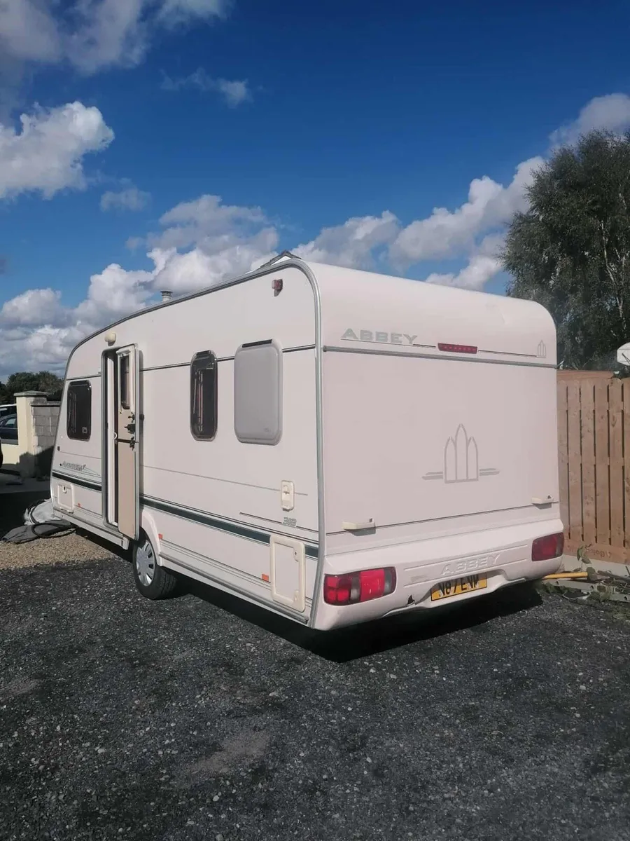 Caravan - Image 4