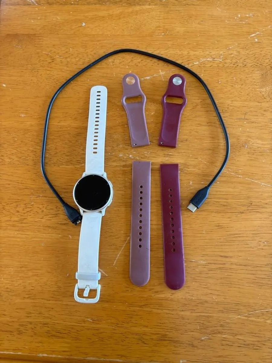 Garmin Vivioactive 5 Smart Watch - Image 3
