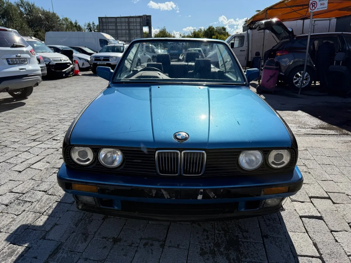 BMW 318i e30 1991 - Image 3