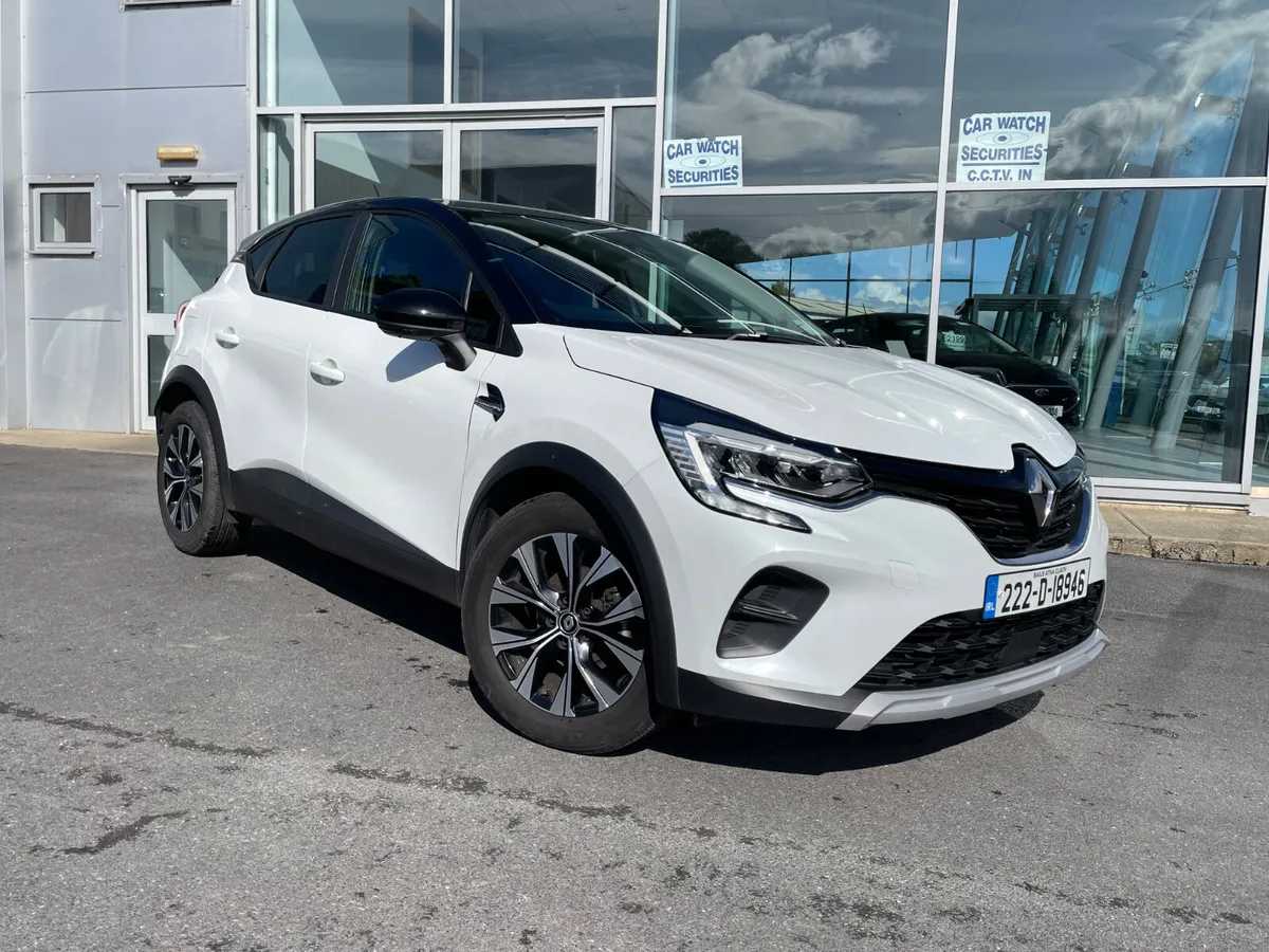 Renault Captur Limited 1.0 Petrol - Image 1