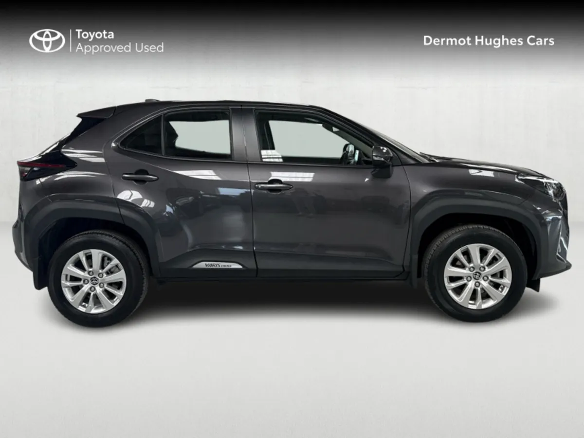 Toyota Yaris Cross LUNA 4DR AUTO - Image 3