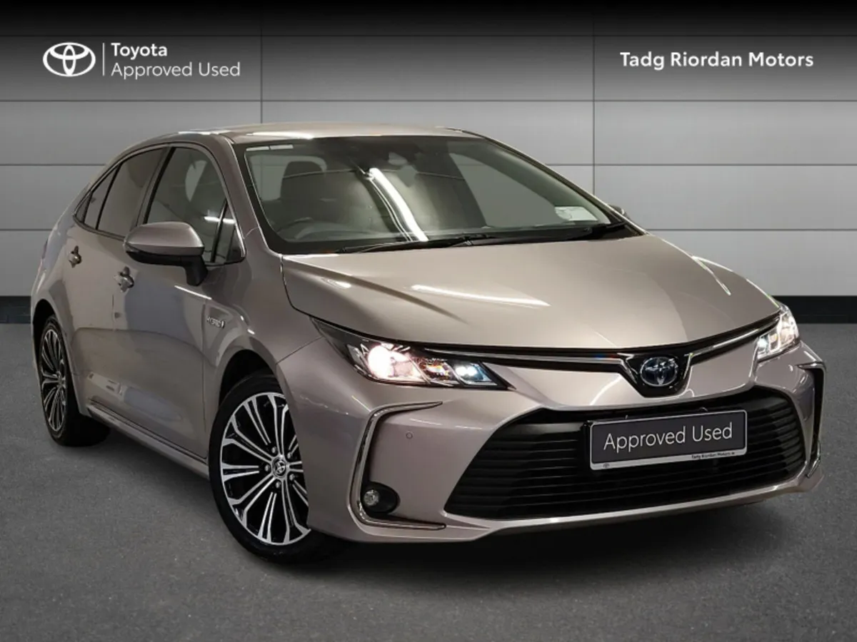 Toyota Corolla HYBRID LUNA SP SPORT 4DR AUTO - Image 1