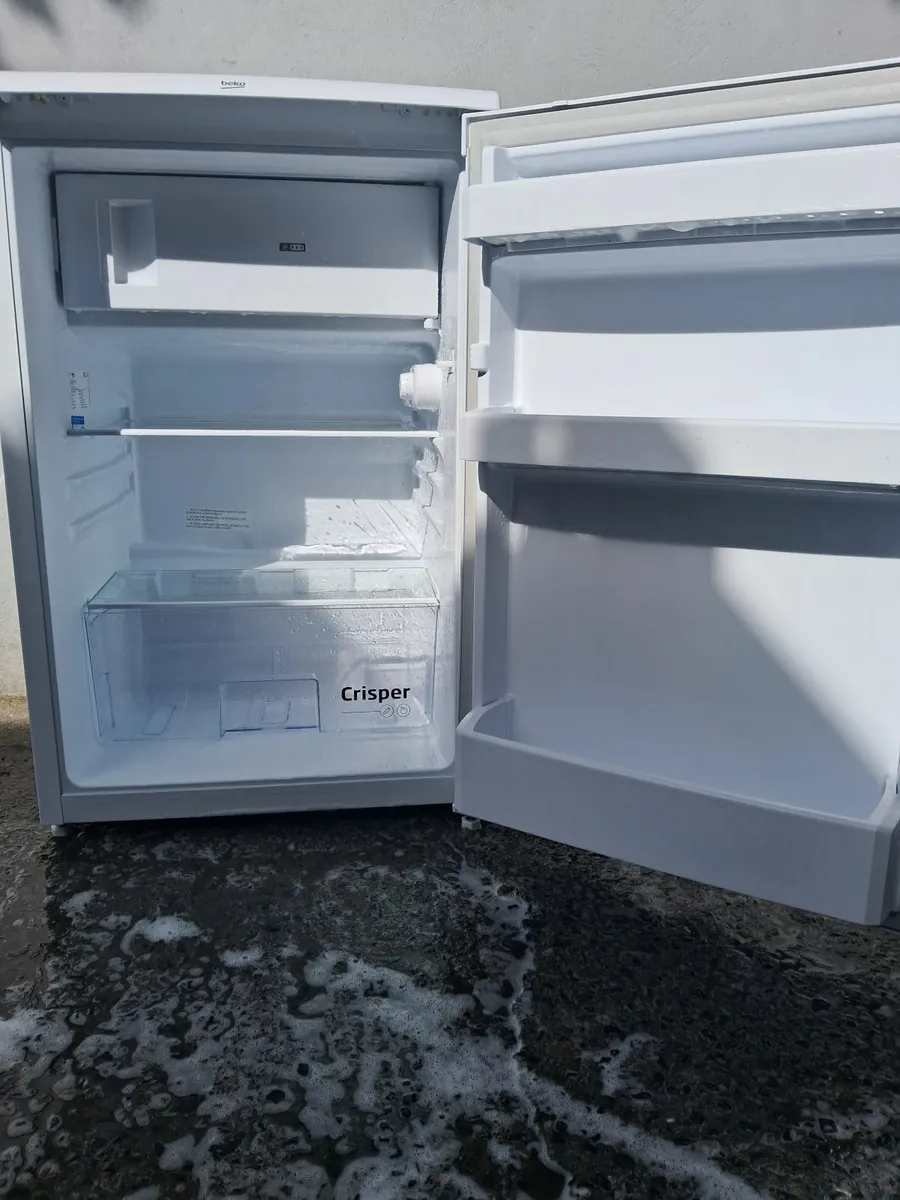 UNDER COUNTER FRIDGE AND FREEZER - Image 3