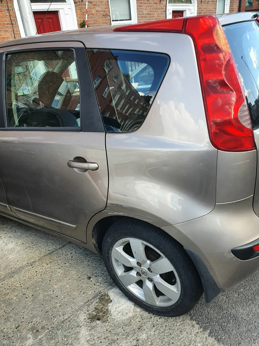Nissan Note 2007 - Image 2