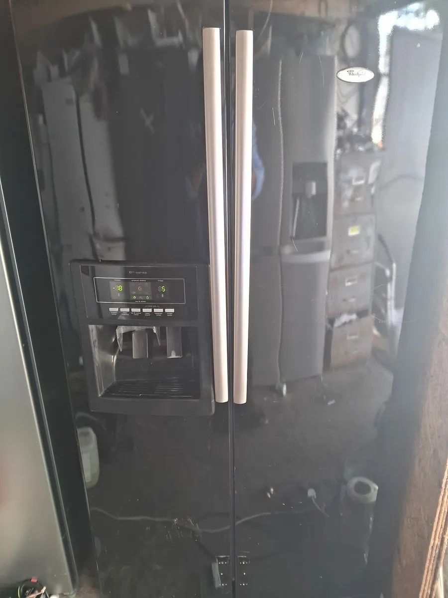 AMERICAN FRIDGE AND FREEZER - Image 2