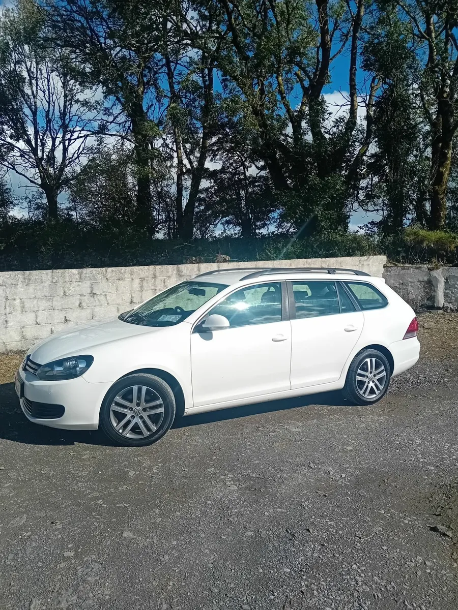 Volkswagen Golf 2013 - Image 2