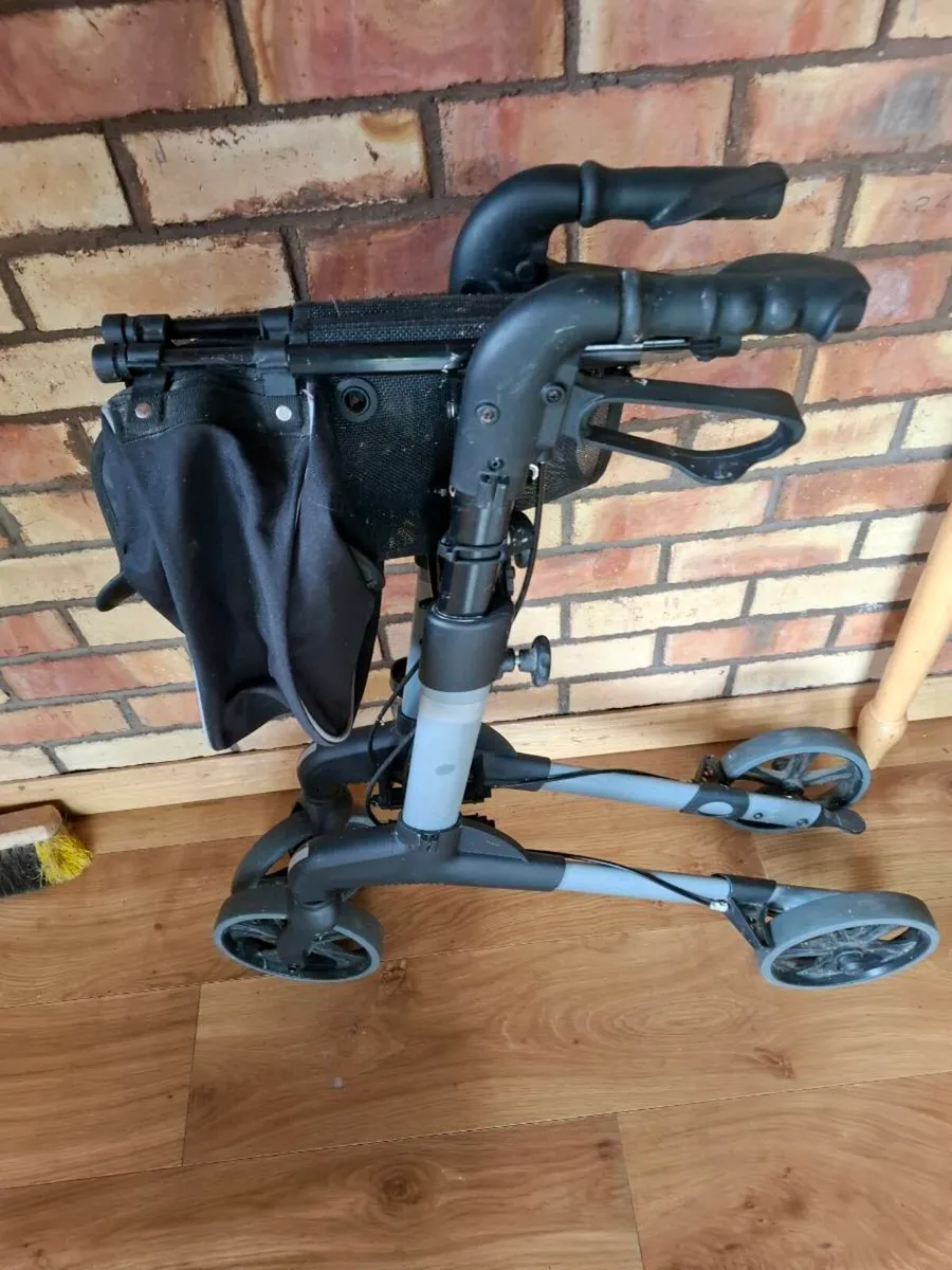 Rollator Walker and Transport Seat. - Image 2