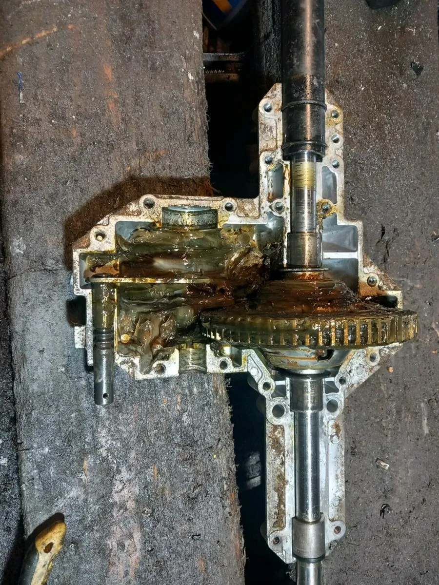 Ride on mower gearbox repairs - Image 4