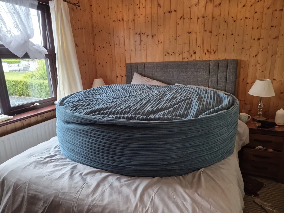 Lounge Pug Bean Bag - Image 1