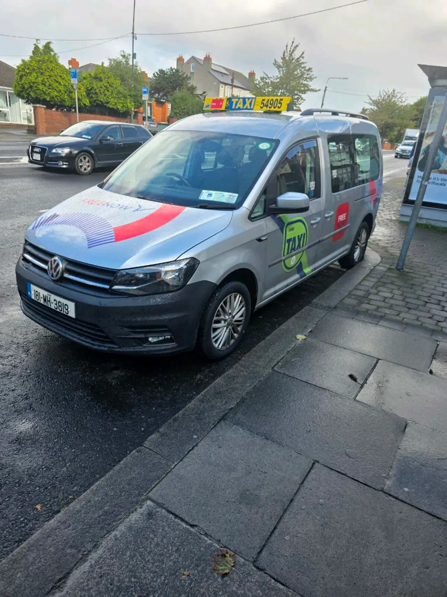 Vw caddy 7 seater wheelchair auto