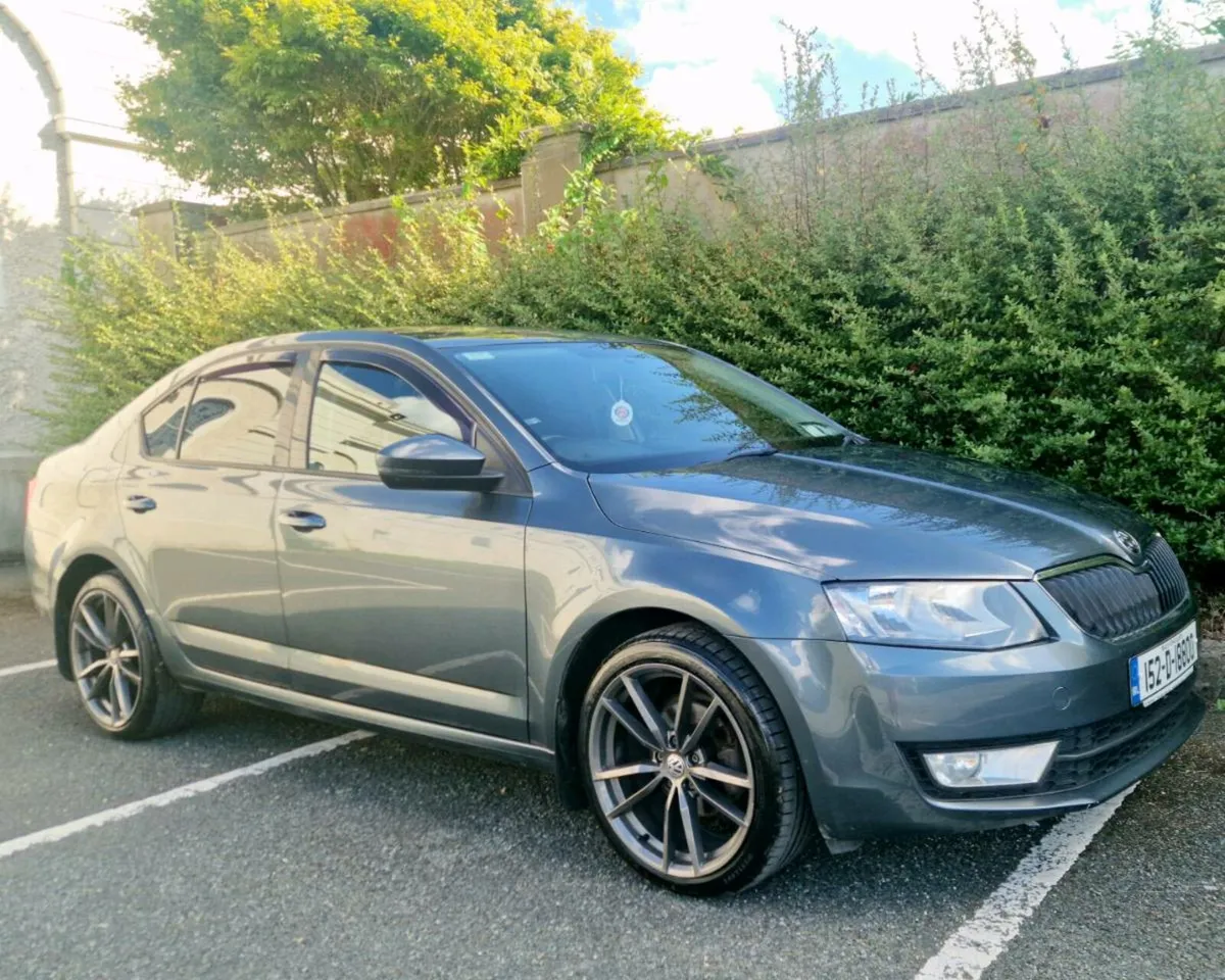2015 SKODA OCTAVIA - Image 1