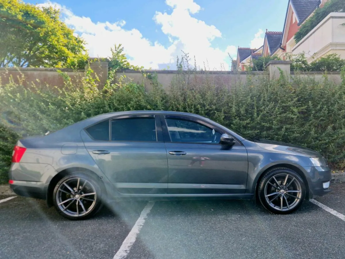 2015 SKODA OCTAVIA - Image 3