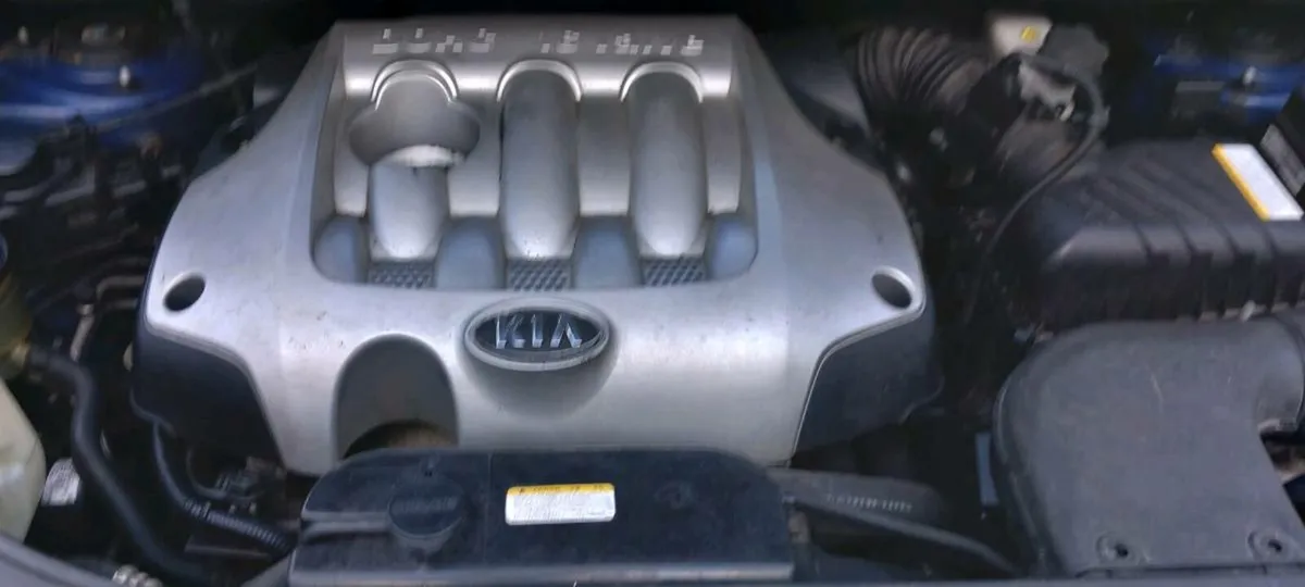 Car - Image 3