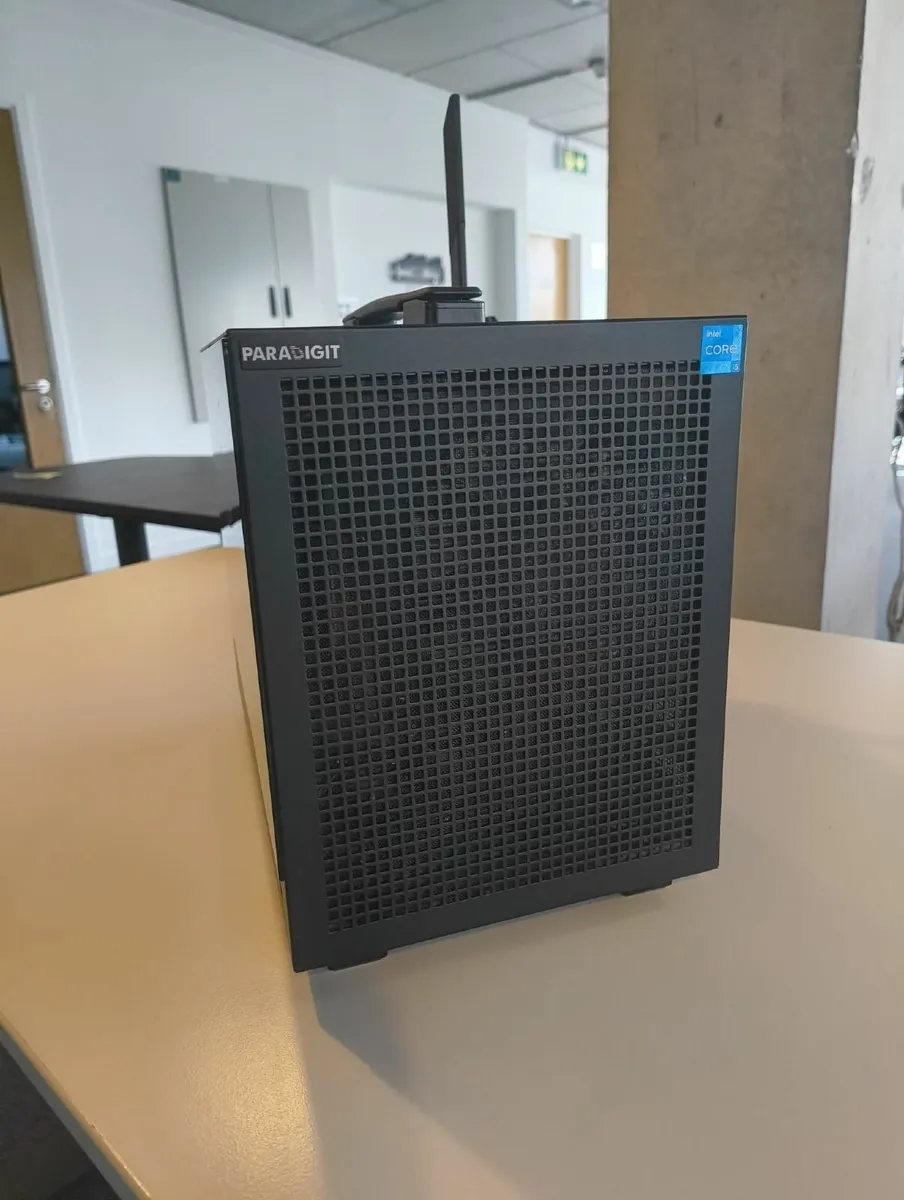 Gaming desktop. RTX 4060 I5-14400F - Image 3