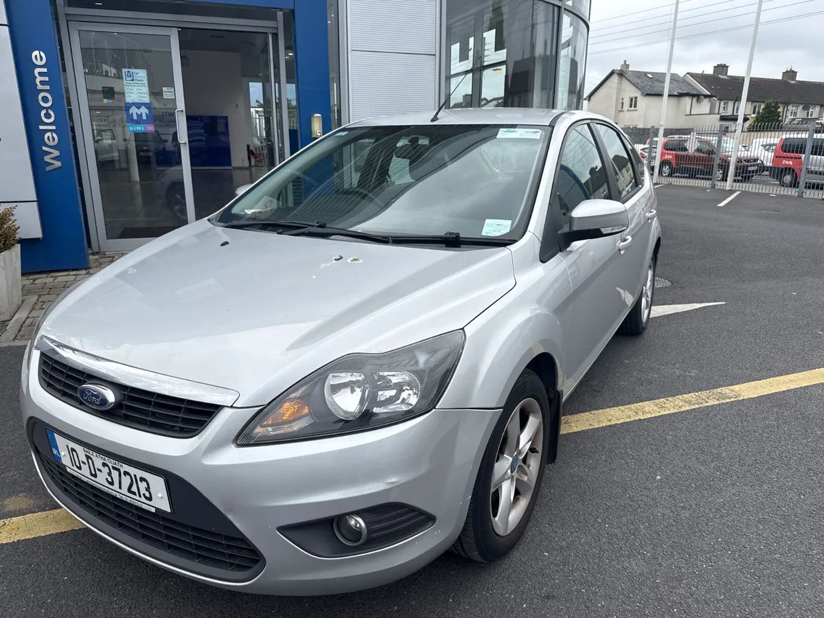 Ford Focus 2010 For Auction!! - Image 2