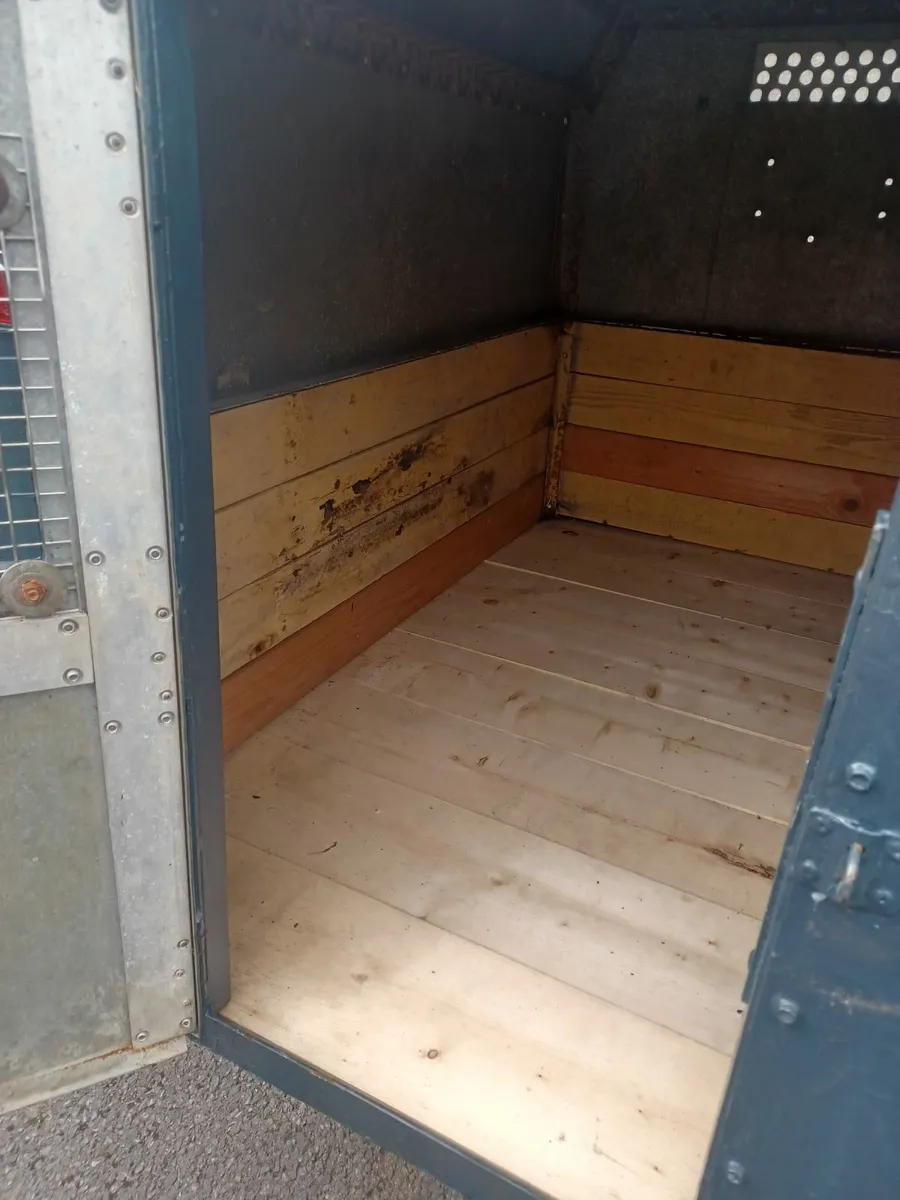 Dog trailer - Image 2