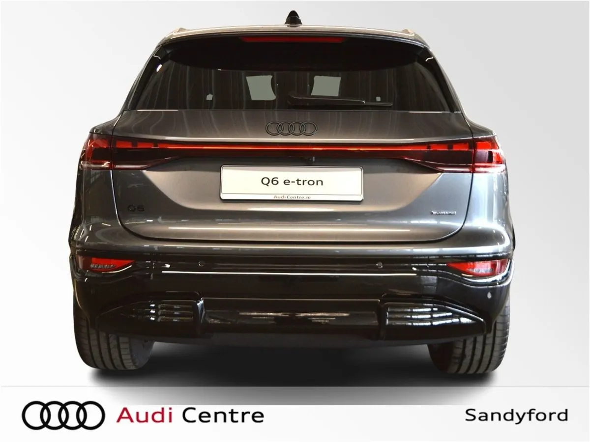 Audi Q6 e-tron Quattro Launch Edition Sunroof - Image 4