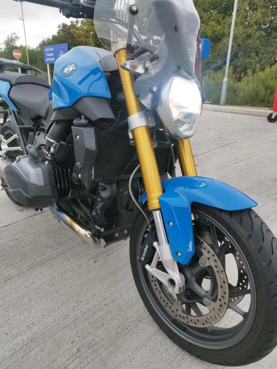 BMW R 1200 R - Image 1
