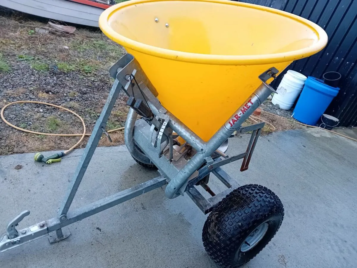 Quad spreader - Image 1