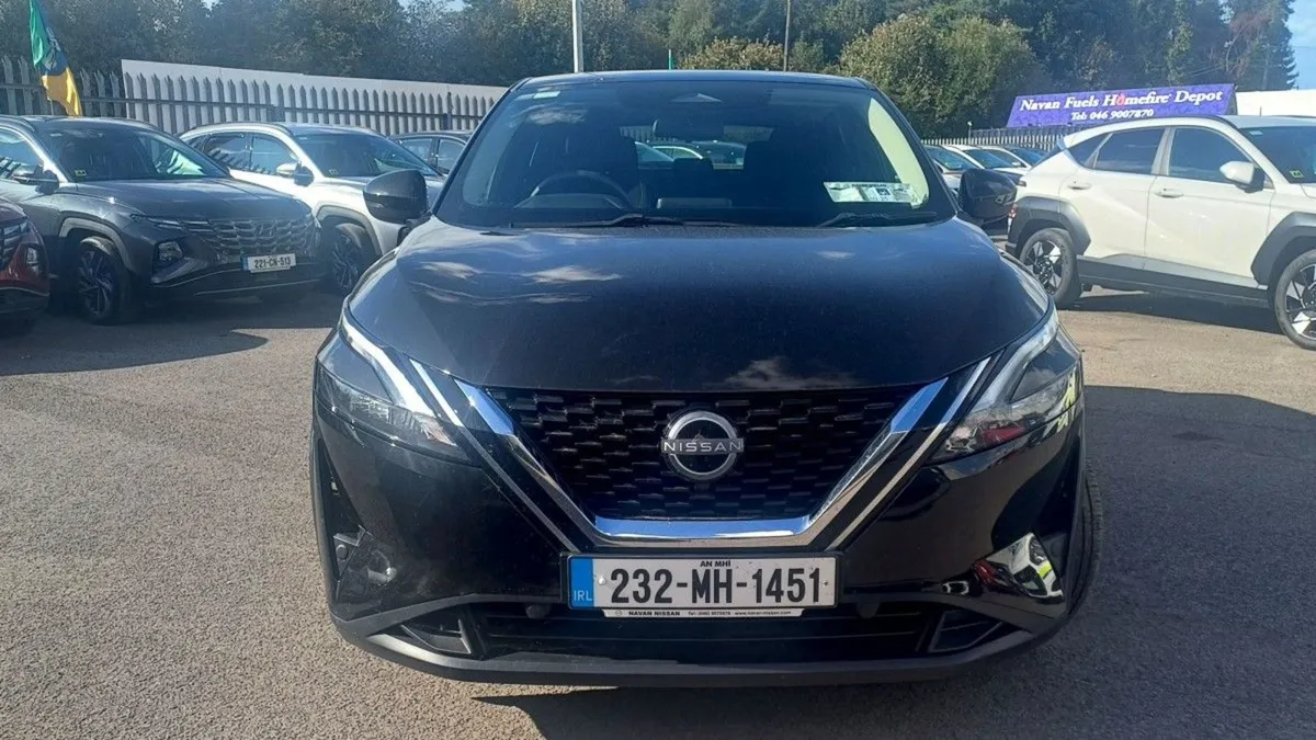 Nissan QASHQAI 1.3 PET Mild Hybrid SV  just IN - Image 2