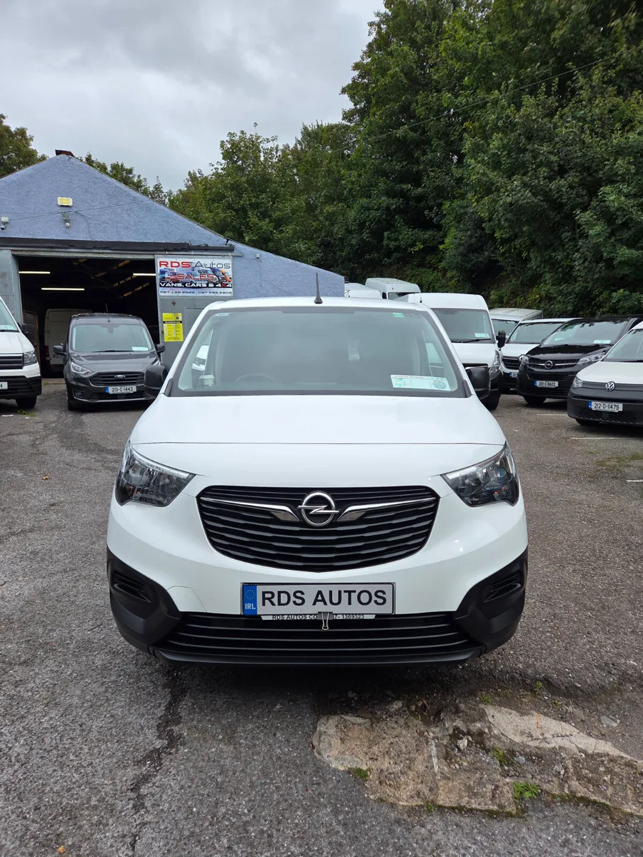 🔥22 OPEL COMBO LOW KMS🔥 - Image 2