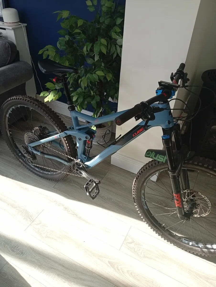 Cube stereo 140 race carbon fiber frame MTB - Image 1