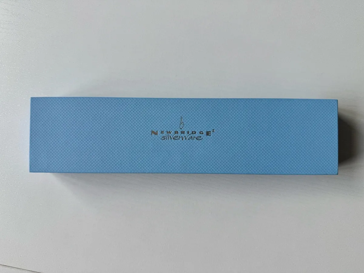 Newbridge jewellery box, in mint condition - Image 2