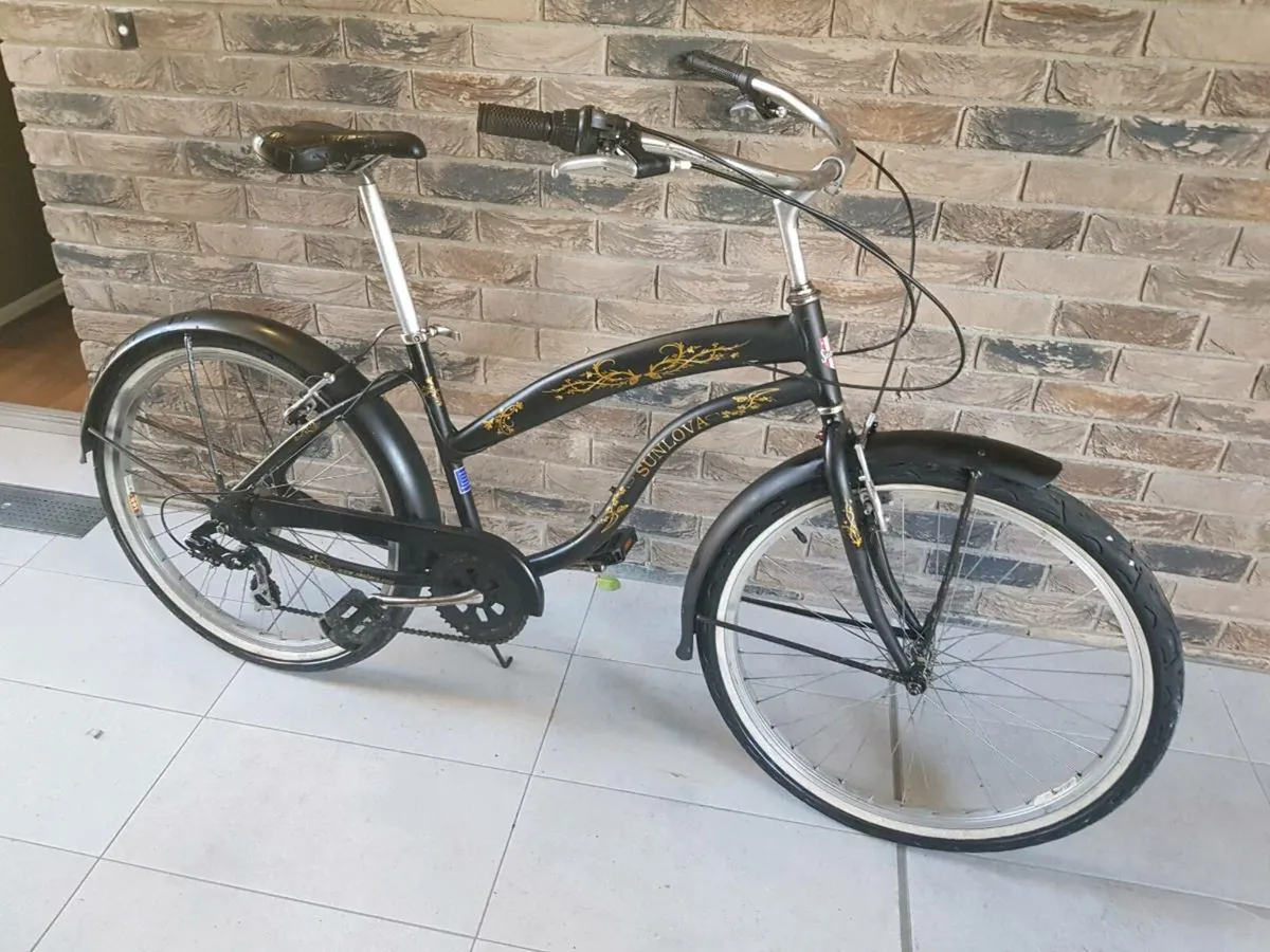 Ladies bike chopper style - Image 1
