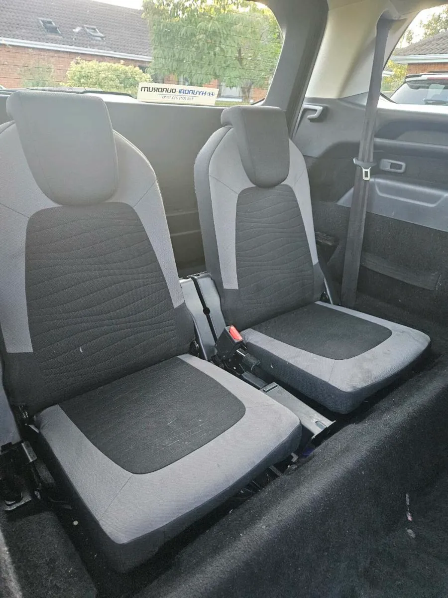 CITROËN 7 seater - Image 4