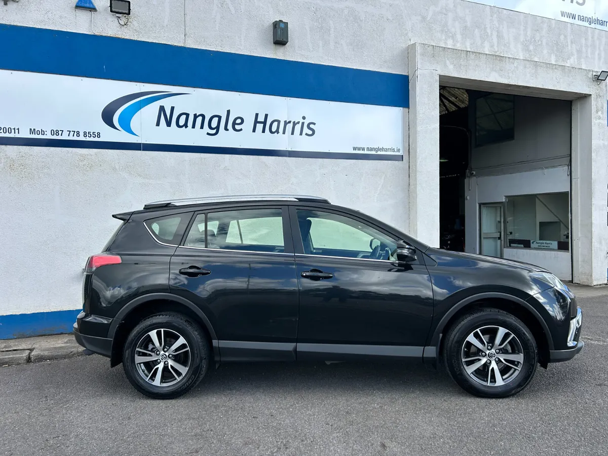 Toyota RAV4 2018 - Image 4