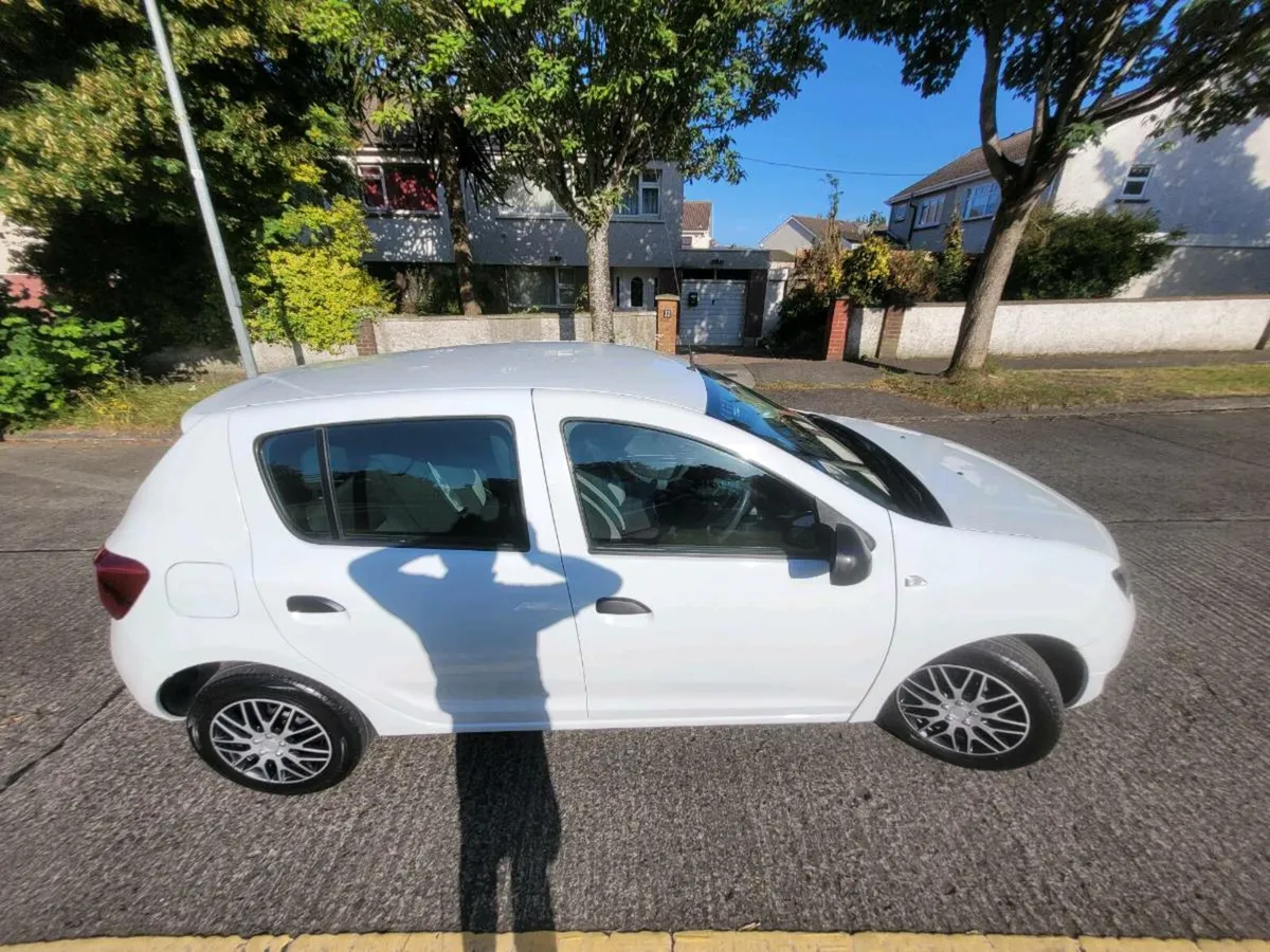 Dacia sandero 2016 1.1L Petrol - Image 1
