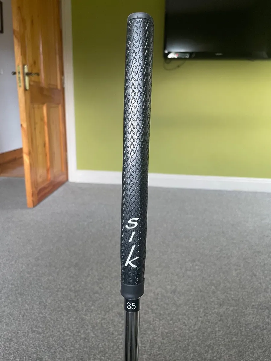 Golf putter - Image 4