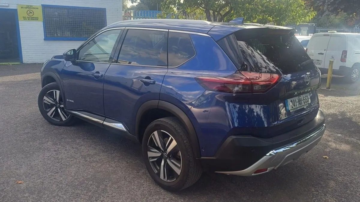 Nissan X-Trail Epower X-trail SVE 5 Seater  just - Image 4
