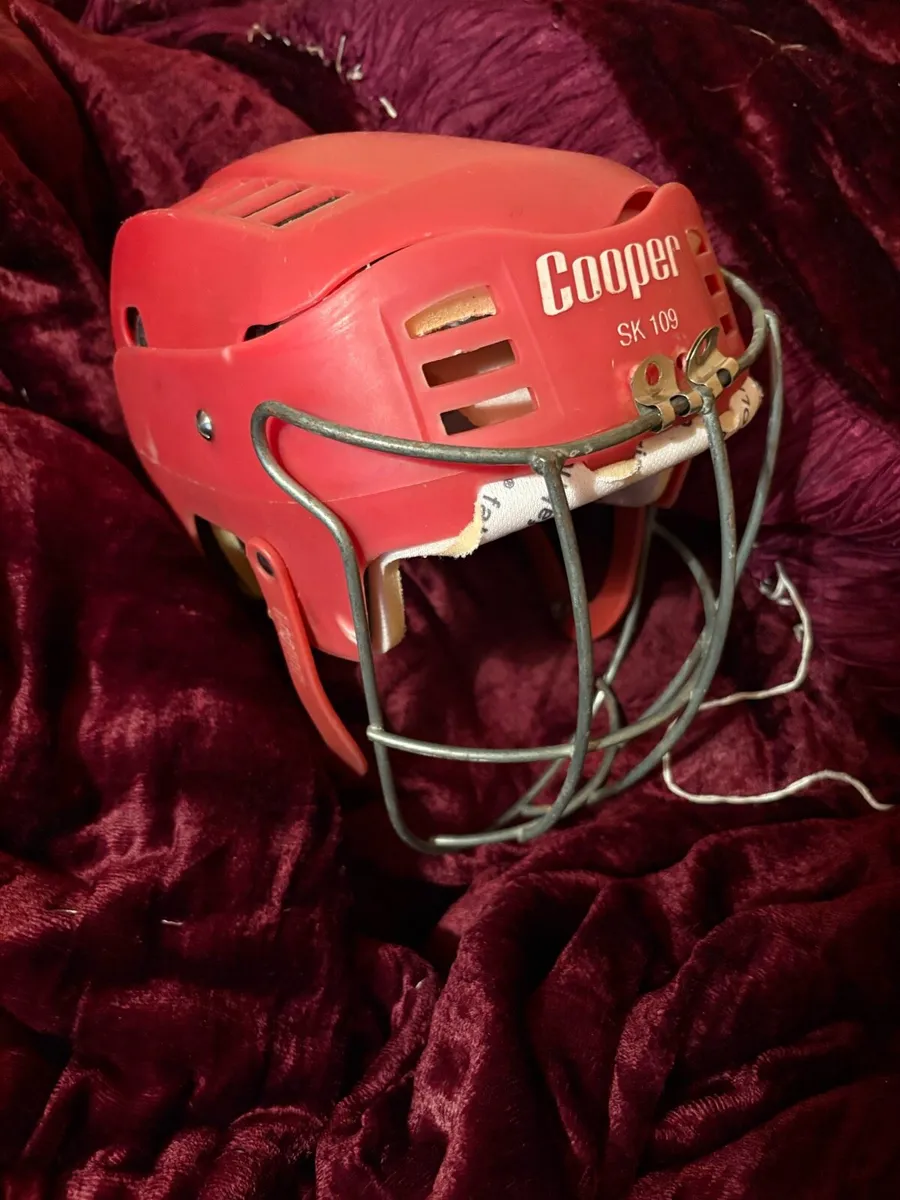 Kilkenny Style Faceguard - Image 1
