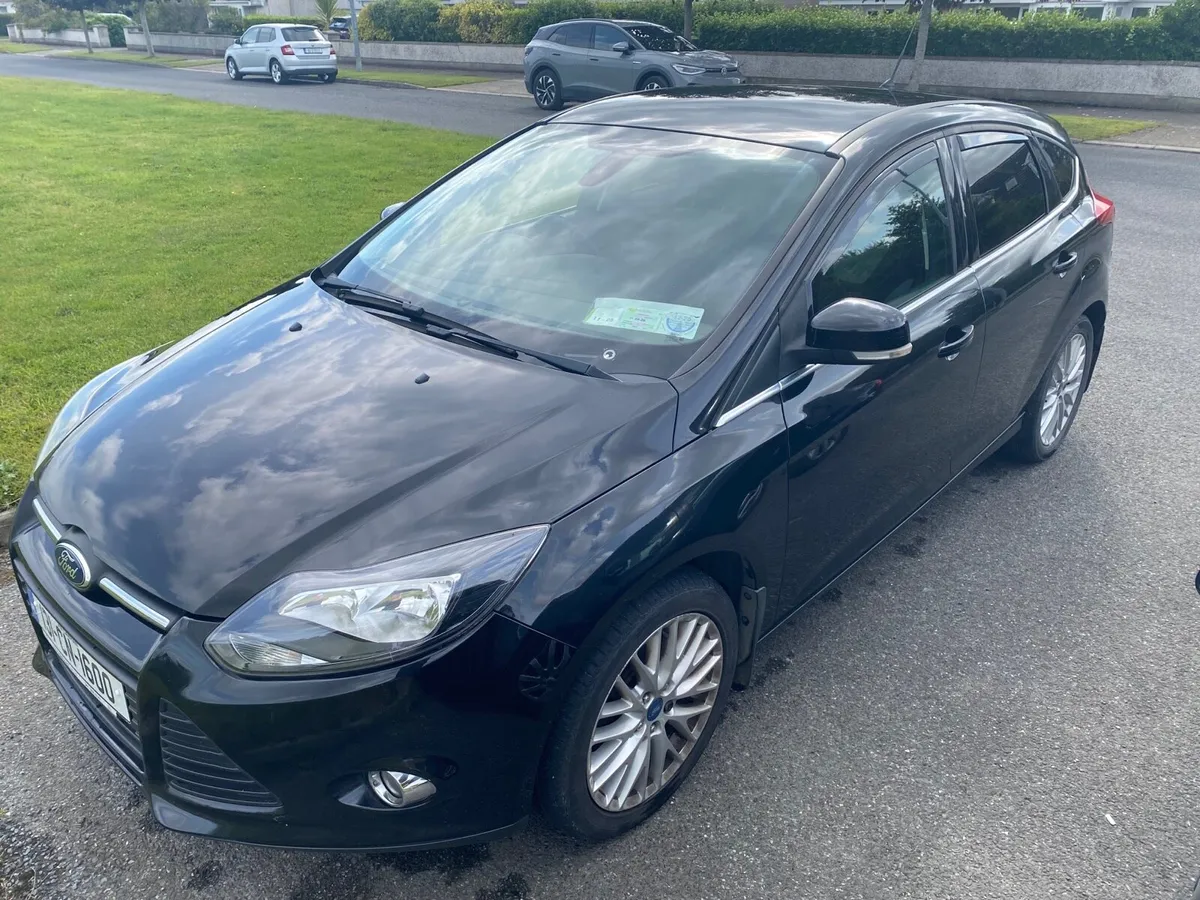 Ford Focus Zetec 1.0 Ecoboost 2013 - Image 2