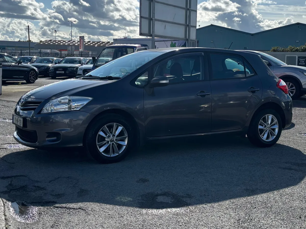 2011 Toyota Auris 1.33 VVT-I Nct 06/26 Tax 10/25 - Image 3
