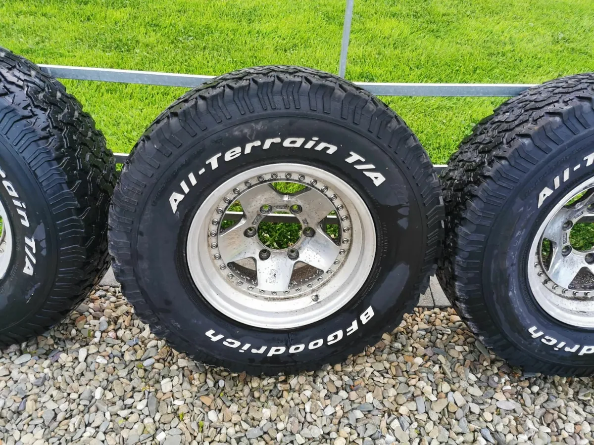 15" Spilt Rim Alloys-Pajero / Land Crusier / Hilux - Image 4