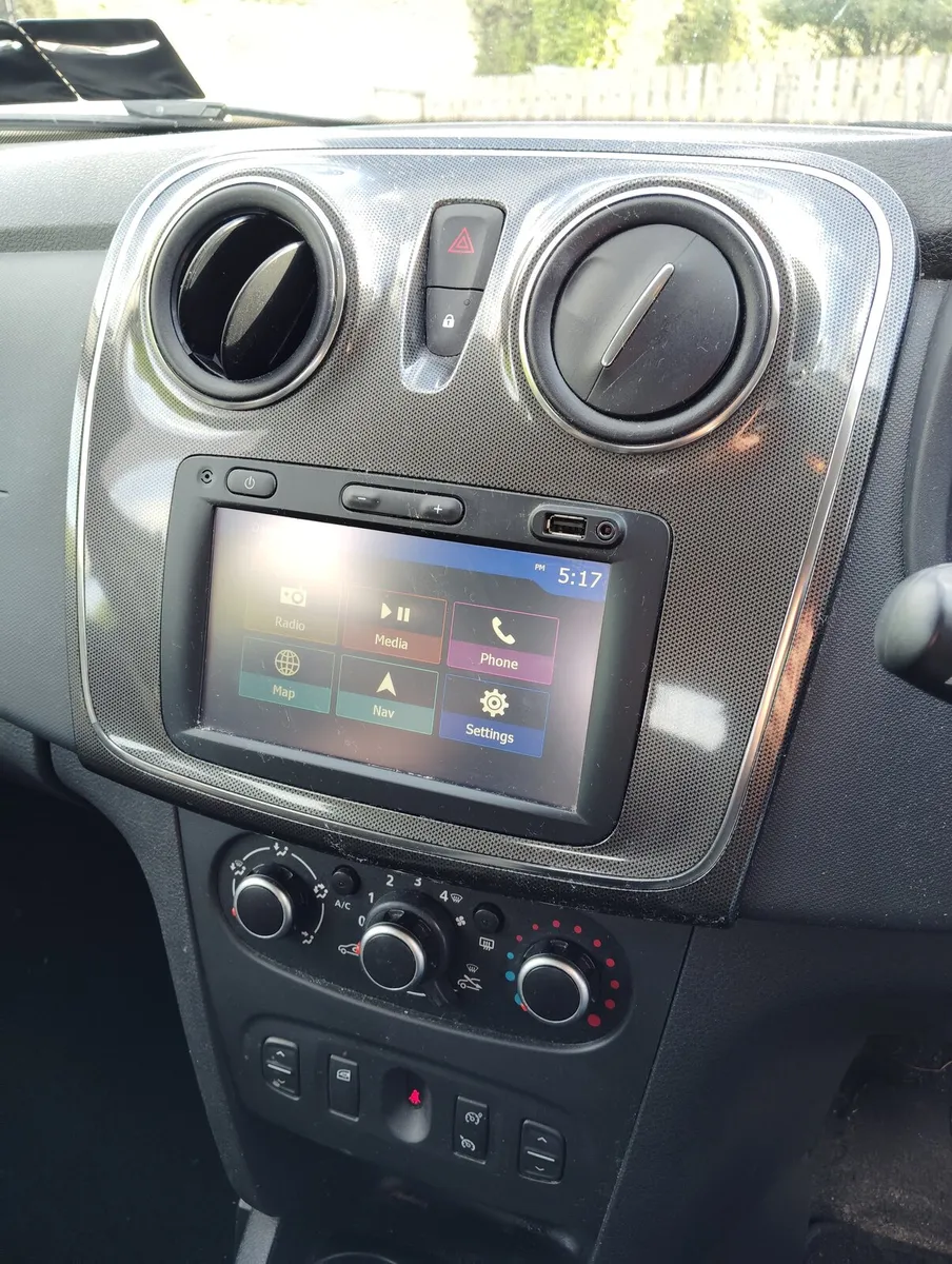 Dacia Sandero Stepway 2017 - Image 3