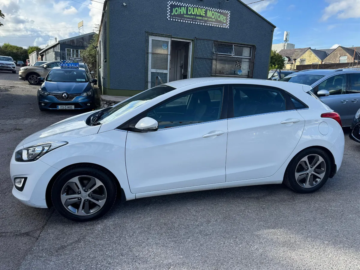 Hyundai i30 Ideal starter car - Image 3