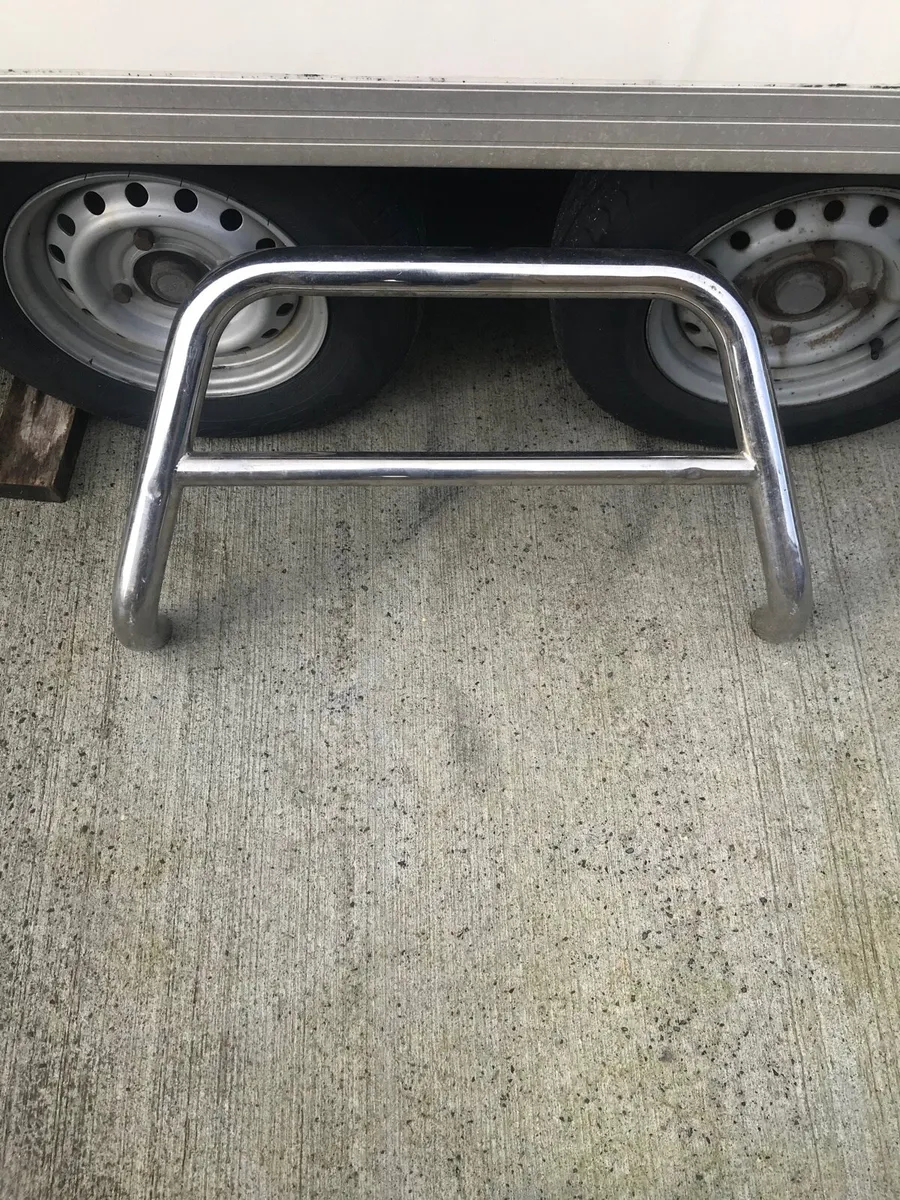 A frame bullbar - Image 1
