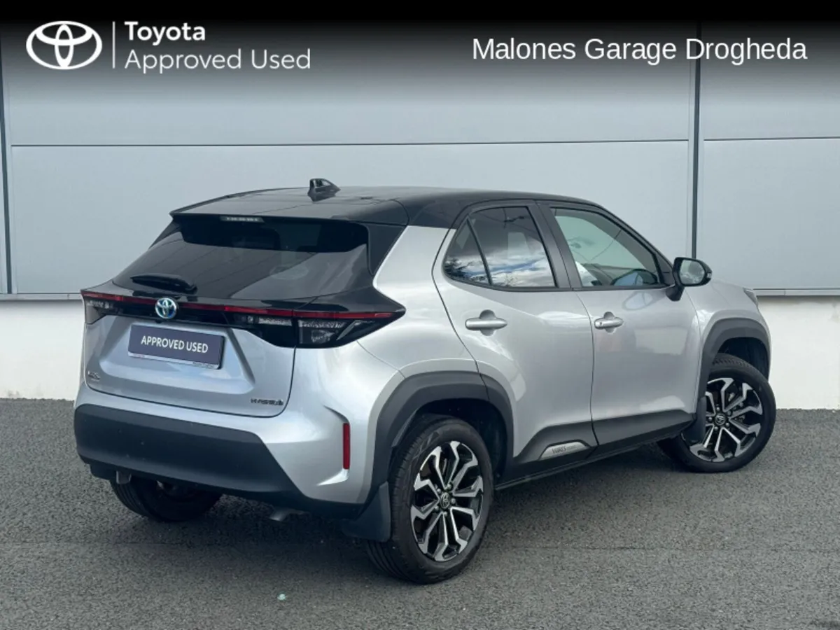 Toyota Yaris Cross 1.5 Hybrid Luna Sport Call Now - Image 2