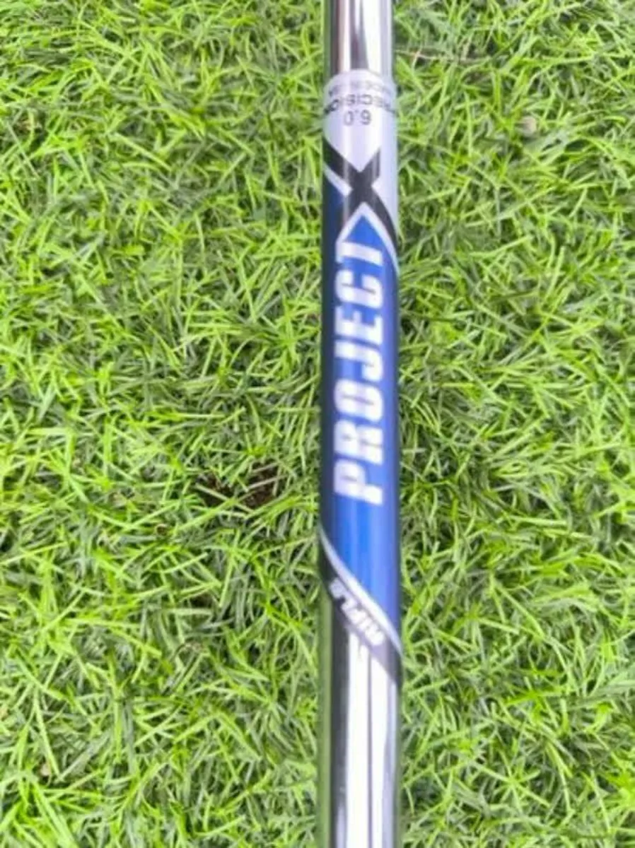 Mizuno Pro 221 irons - Image 4