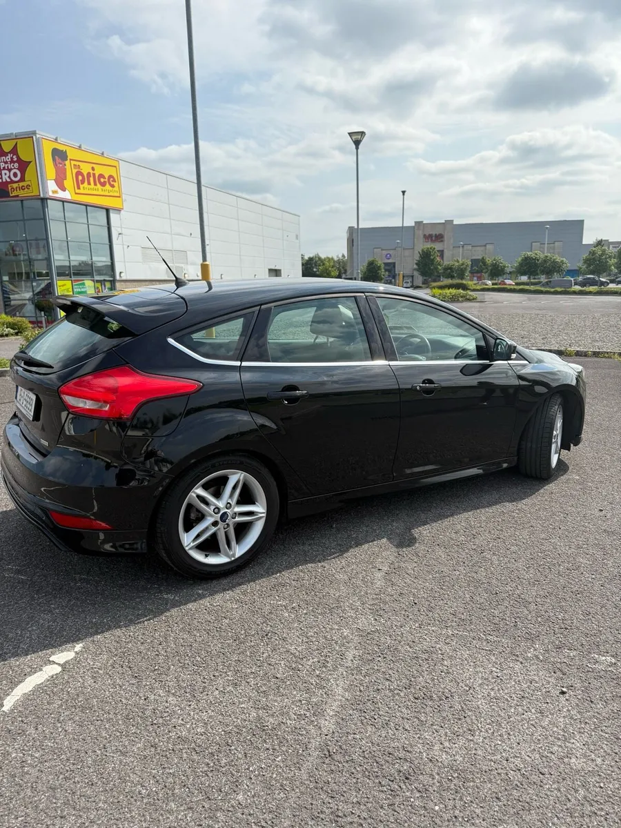 Ford Focus - Image 3