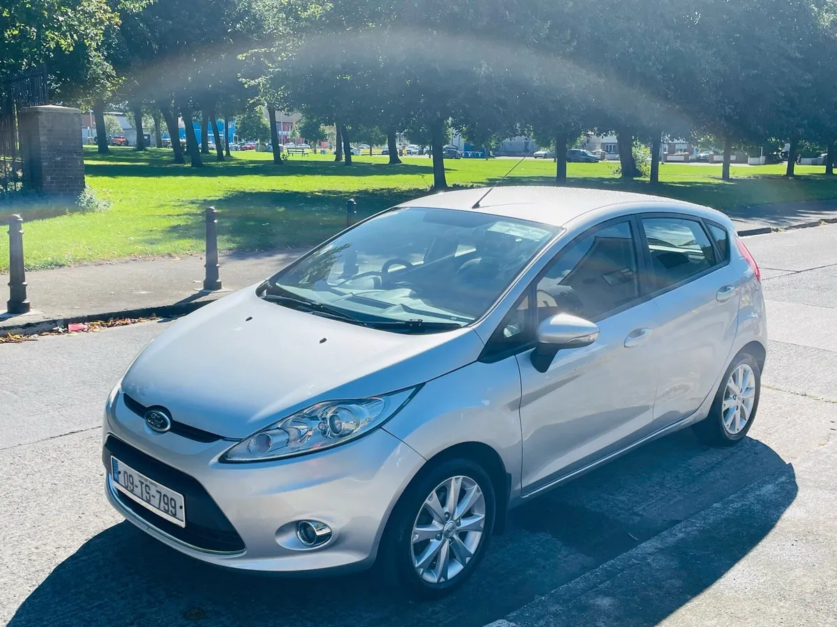 Ford fiesta *Mint* - Image 3
