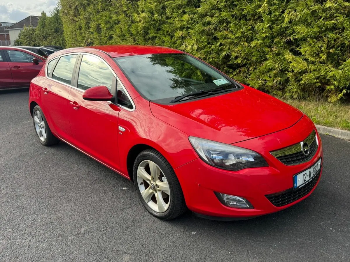 Opel Astra SRI 1.2L Diesel - New NCT - Image 1