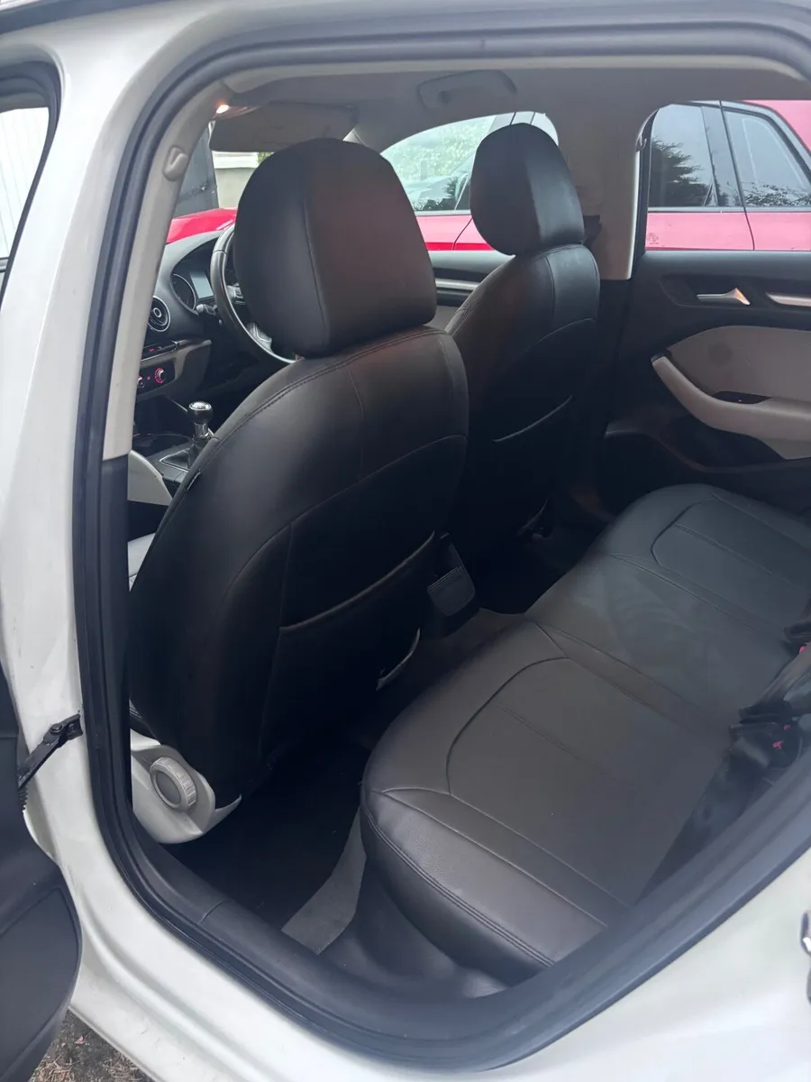 Audi A3 2013 - Image 2
