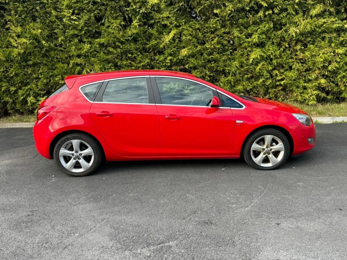 Opel Astra SRI 1.2L Diesel - New NCT - Image 3